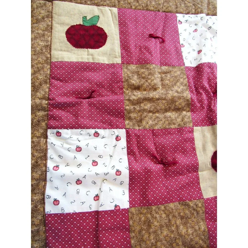 Handmade cotton quilt 37.5
